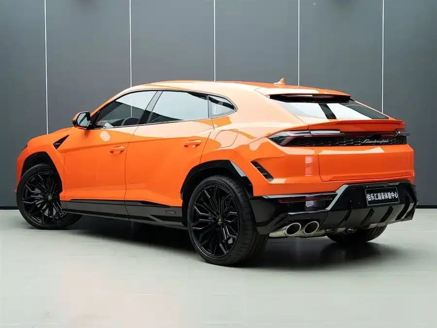 Lamborghini Urus SE Urus SE 2025 4.0T Standard Edition 2025 — миниатюра 2