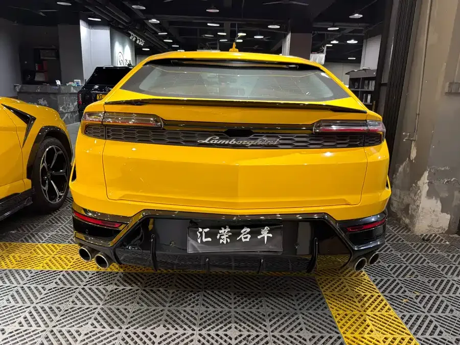 Lamborghini Urus SE Urus SE 2025 4.0T Standard Edition 2026 — миниатюра 4