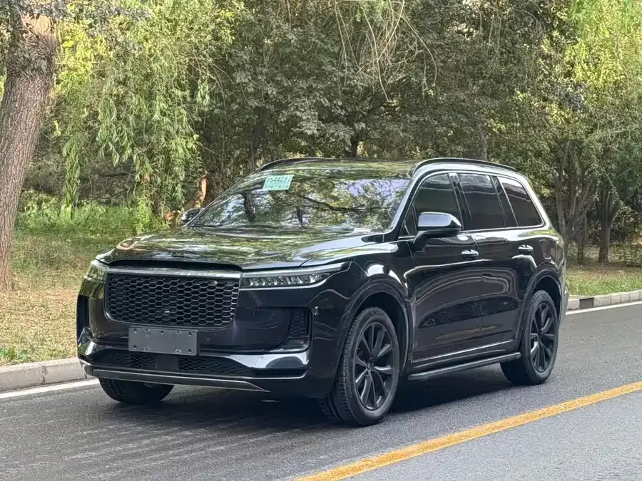 Li Xiang One Ideal ONE 2021 extended range 6-seater version 2022 — фото 1, купить с доставкой в Москву