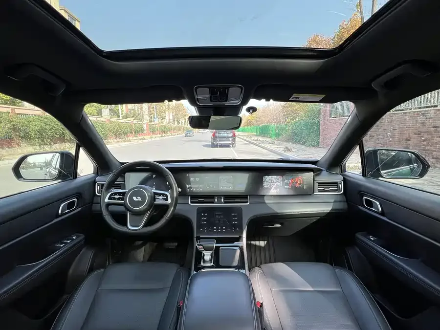 Li Xiang One Ideal ONE 2021 extended range 6-seater version 2022 — миниатюра 5