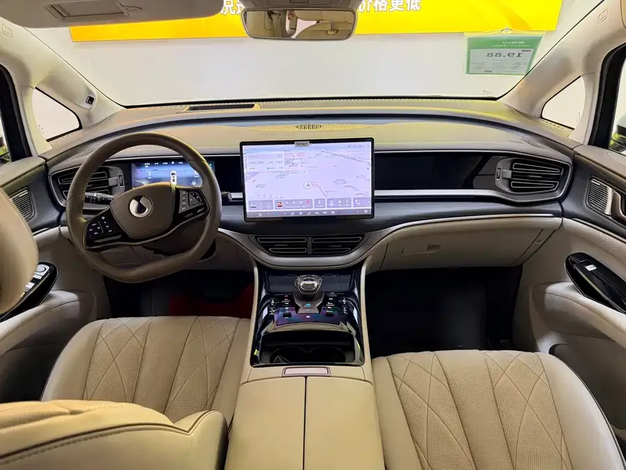 BYD D9 BYD D9 2022 DM-i 970 4WD Flagship Model 2023 — миниатюра 4