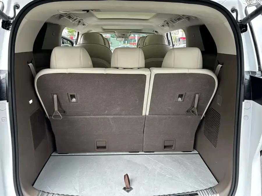 BYD D9 BYD D9 2022 DM-i 970 4WD Flagship Model 2023 — миниатюра 4