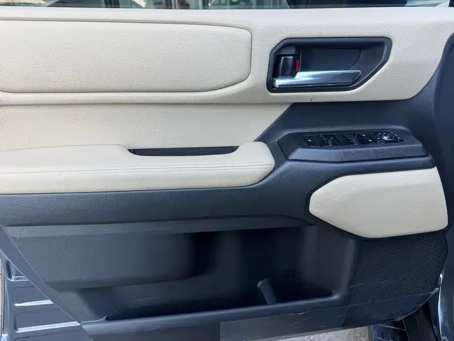 Toyota Prado Prado 2024 2.4T All-round TX Edition 5 Seaters 2024 — миниатюра 3