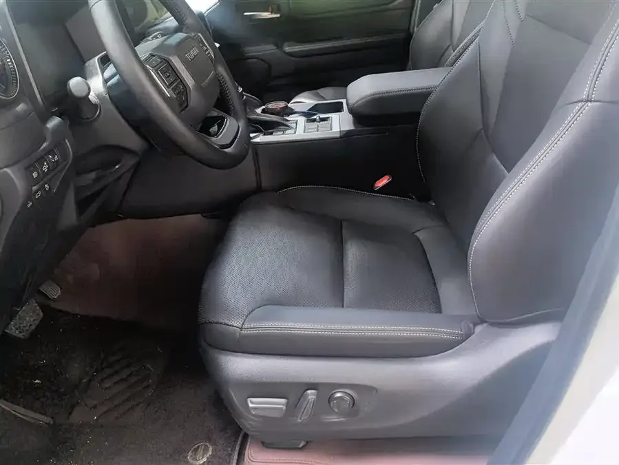 Toyota Prado Prado 2025 2.4T All-round TX Edition 5 Seaters 2026 — миниатюра 3