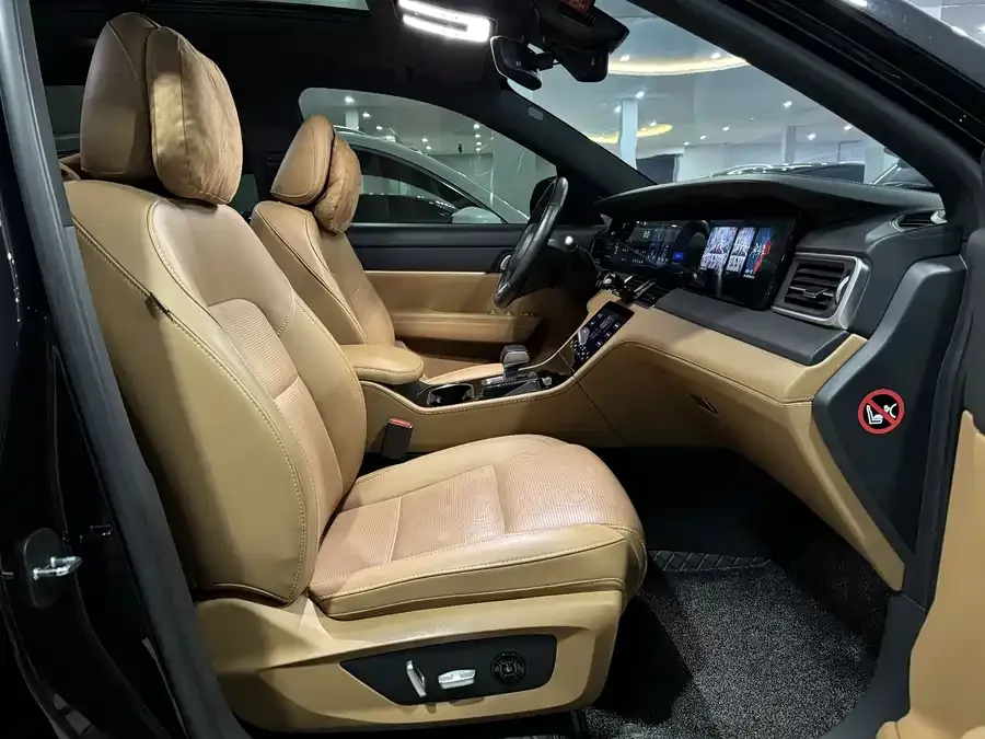 Li Xiang One Ideal ONE 2021 extended range 6-seater version 2022 — миниатюра 2