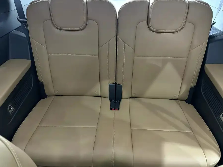 Li Xiang One Ideal ONE 2021 extended range 6-seater version 2022 — миниатюра 3