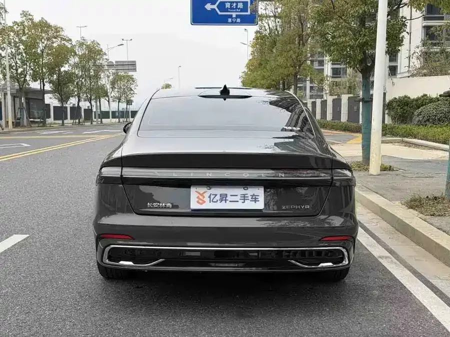 Lincoln Z 2022 facelift i Kuzunyue Edition 2023 — миниатюра 4