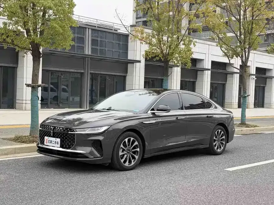 Lincoln Z 2022 facelift i Kuzunyue Edition 2023 — фото 1, купить с доставкой в Москву