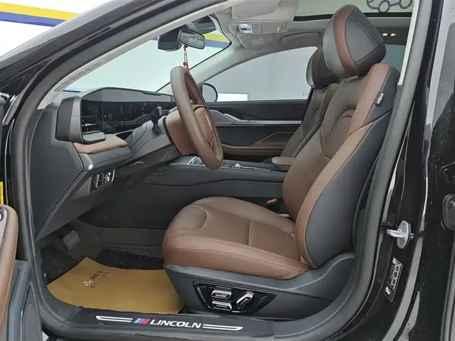 Lincoln Z 2024 2.0T 2WD Premium Hybrid Edition 2024 — миниатюра 3