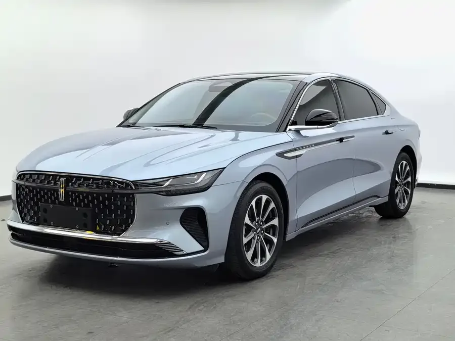 Lincoln Z 2022