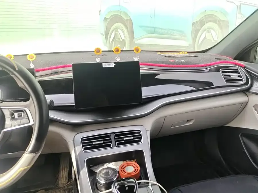 BYD Qin Plus Qin PLUS 2023 Champion Edition DM-i 120KM Excellence Edition 2023 — миниатюра 4