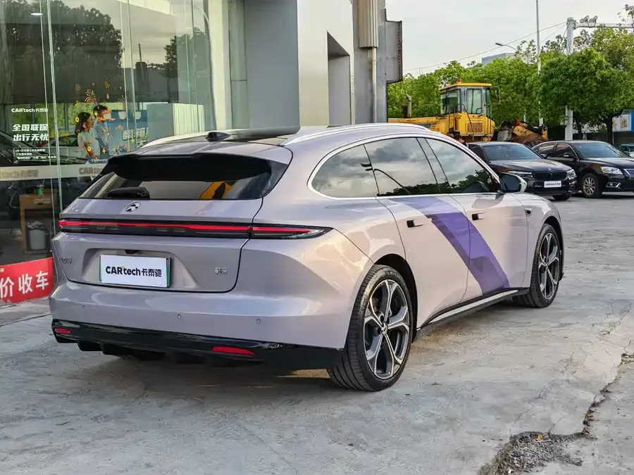 NIO ET5T NIO ET5T 2025 Limited Edition with High-Flyer Package 100kWh Touring 2026 — миниатюра 4