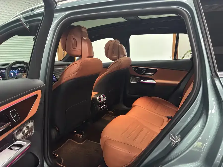 Mercedes-Benz GLC-Class Mercedes-Benz GLC 2025 GLC 300 L 4MATIC Luxury 5-seater 2024 — миниатюра 5