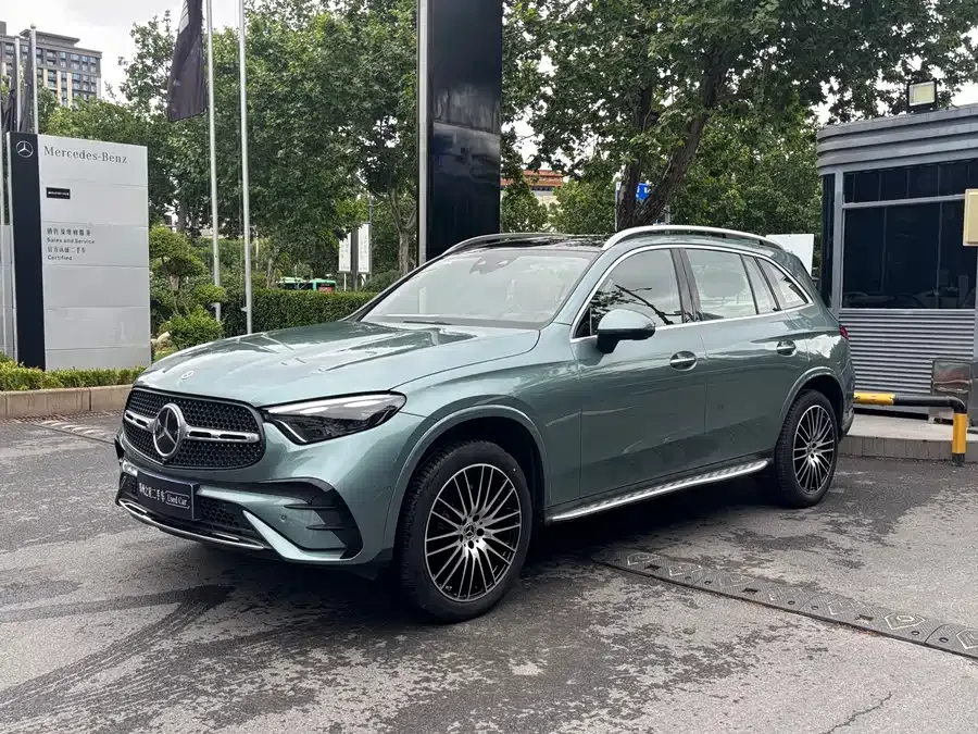 Mercedes-Benz GLC-Class 2024