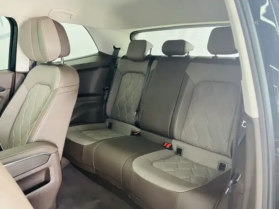 Volkswagen Viloran Weiran 2024 380TSI Premium Edition 2025 — миниатюра 3