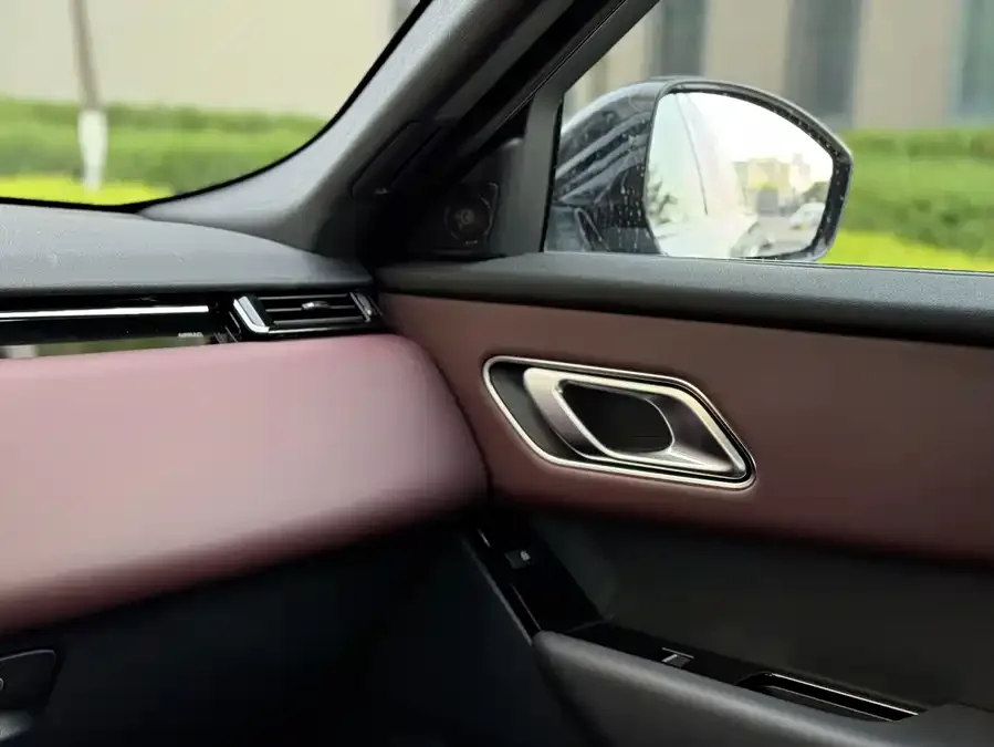 Land Rover Range Rover Velar Range Rover Velar 2025 Dynamic HSE 2024 — миниатюра 3