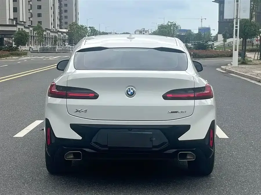 BMW X4 2022 xDrive 25i M Sport Package 2022 — миниатюра 5