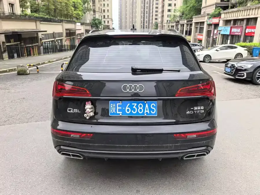 Audi Q5L 2024 40 TFSI Luxury Dynamic Edition 2024 — миниатюра 5
