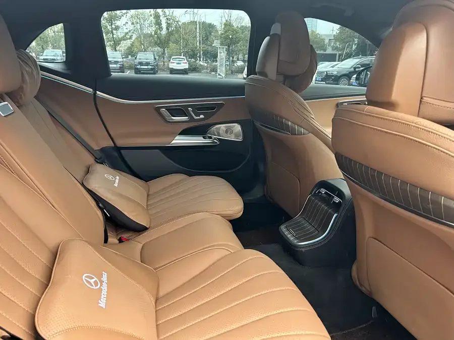 Mercedes-Benz E-Class Mercedes-Benz E-Class 2024 E 300 L Fashion Edition 2024 — миниатюра 4