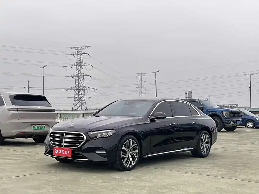 Mercedes-Benz E-Class 2024