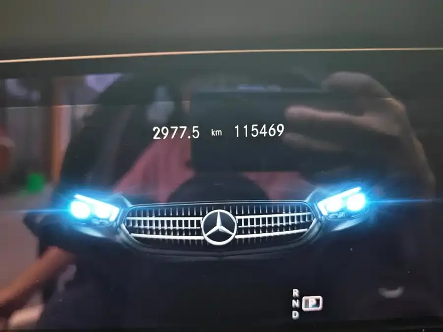 Mercedes-Benz E-Class Mercedes-Benz E-Class 2022 Model E 300 L Premium Edition 2022 — миниатюра 4