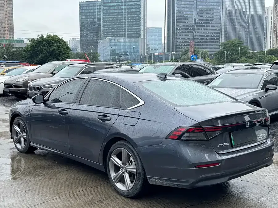 Honda Accord New Energy Accord New Energy 2023 2.0L e:PHEV Smart Edition 2024 — миниатюра 2