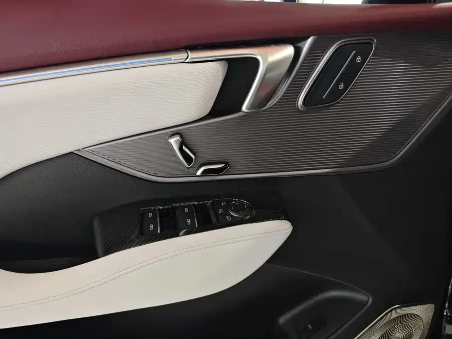 Buick LaCrosse LaCrosse 2023 28T Premium Edition 2024 — миниатюра 2