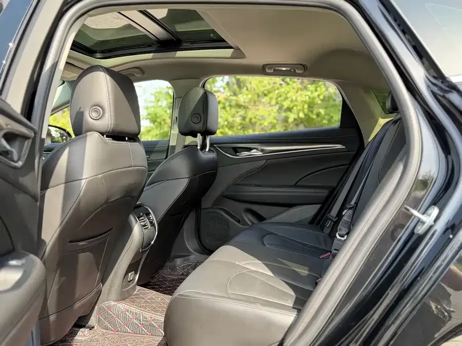 Buick LaCrosse LaCrosse 2022 552T Luxury 2023 — миниатюра 5