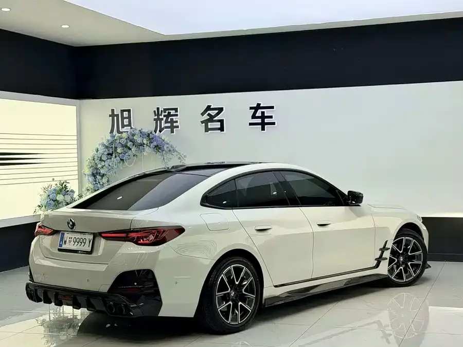 BMW 4 Series BMW 4 Series 2022 425i M Sport Package 2022 — миниатюра 2