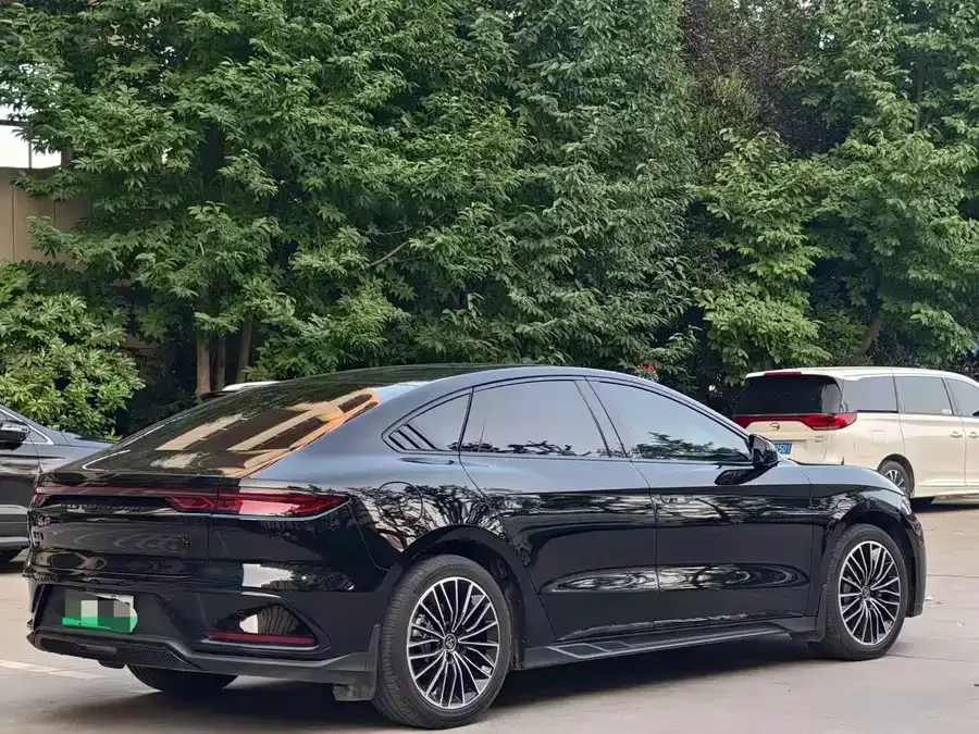 BYD Second-hand Han 2023 EV Champion Edition 605KM Front-wheel Drive Premium 2023 — миниатюра 4