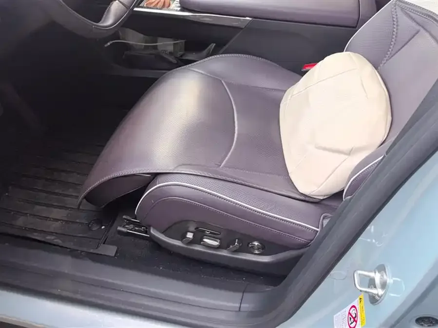 Mazda EZ-60 2025 Extended Range 200 Max 2025 — миниатюра 3