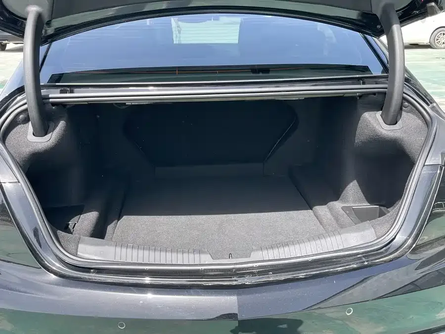 Cadillac CT5 2024 28T Luxury Pro 2024 — миниатюра 4