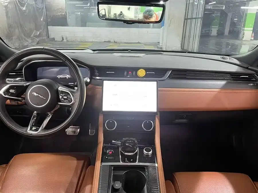 Jaguar XFL 2022 2.0T P300 AWD Flagship Sport Edition 2023 — миниатюра 3