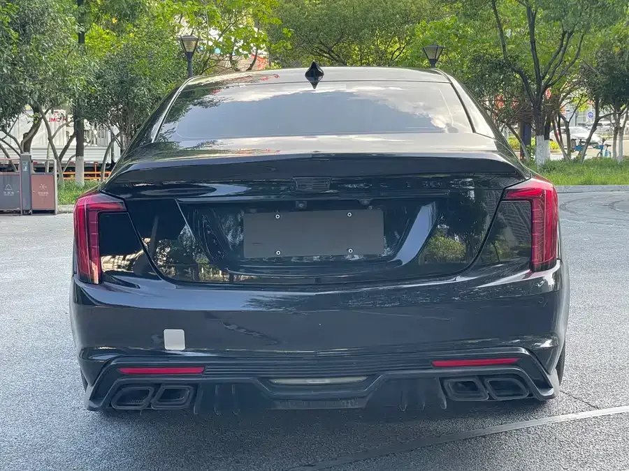 Cadillac CT5 2023 28T Platinum 2023 — миниатюра 2