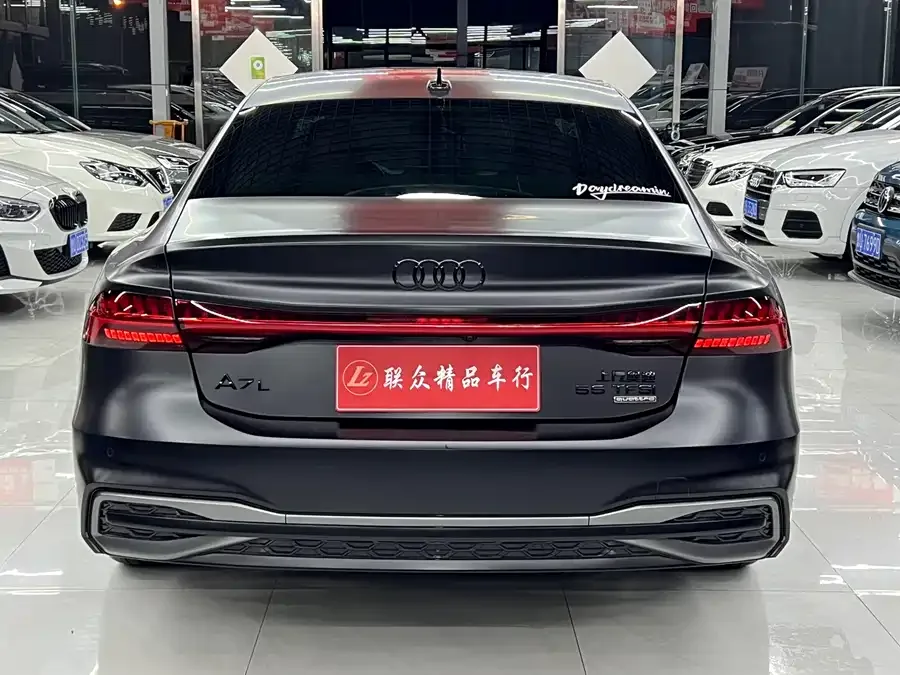 Audi A7L 2024 45 TFSI quattro Black Warrior Edition 2025 — миниатюра 2