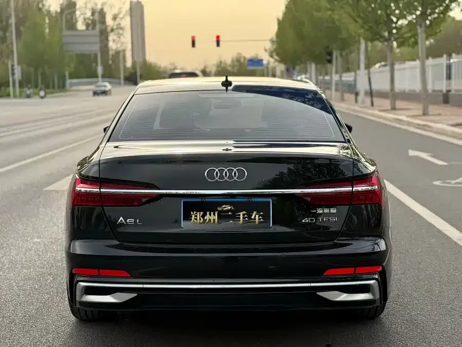Audi A6L 2023 40 TFSI luxury and dynamic model 2023 — миниатюра 5