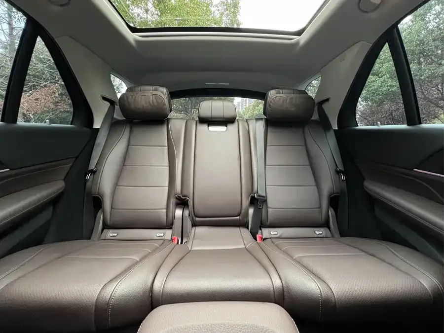 Mercedes-Benz GLE (Imported) Mercedes-Benz GLE (Imported) 2023 GLE 350 4MATIC Fashion Model 2023 — миниатюра 4