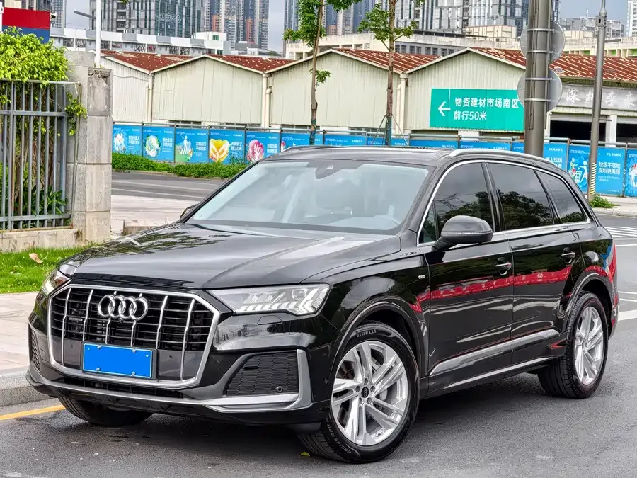 Audi Q7 2024