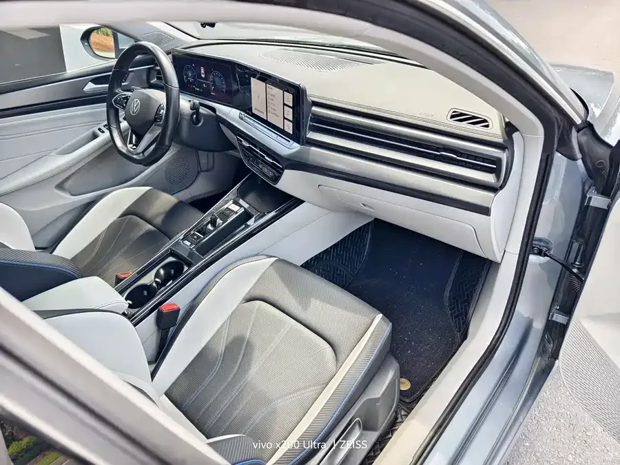 Volkswagen Lamando 2022 Lingdu Lingdu L 280TSI DSG Cool Edition 2022 — миниатюра 3