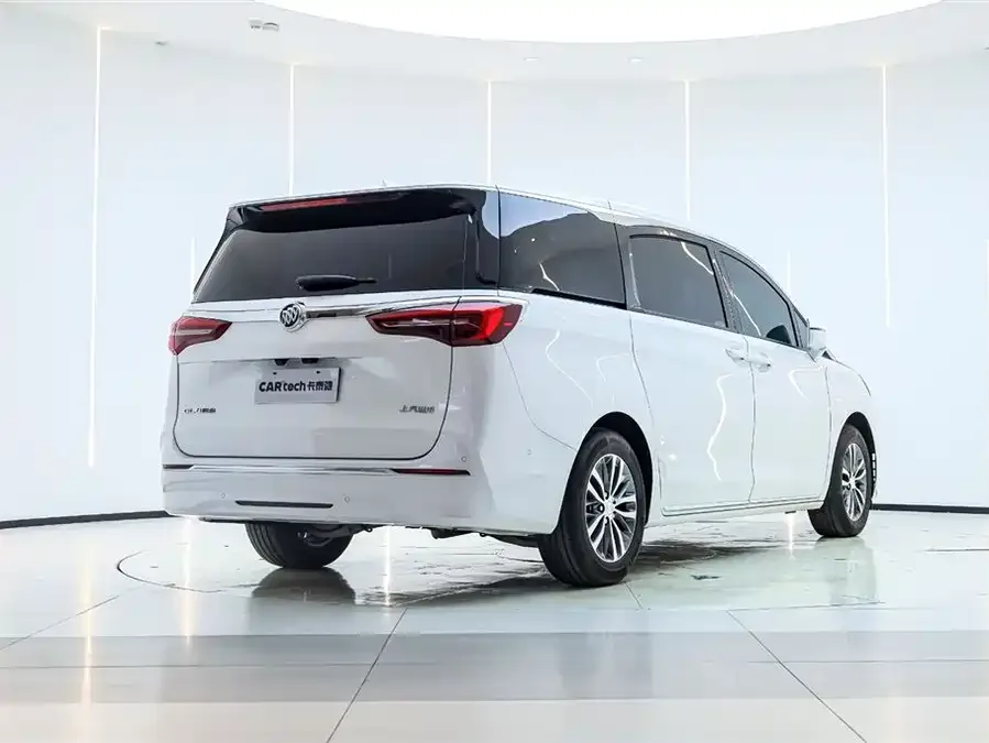 Buick GL8 2023 ES Lu Zun Premium Edition 2023 — миниатюра 2