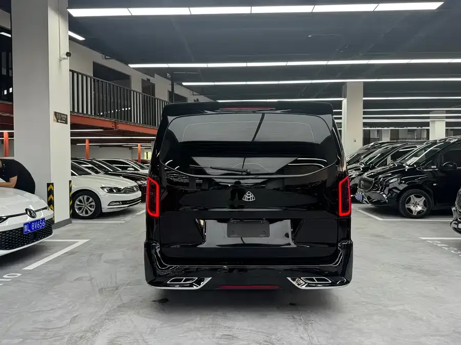 Mercedes-Benz Vito Vito 2023 2.0T Elite Edition 7 Seaters 2023 — миниатюра 4