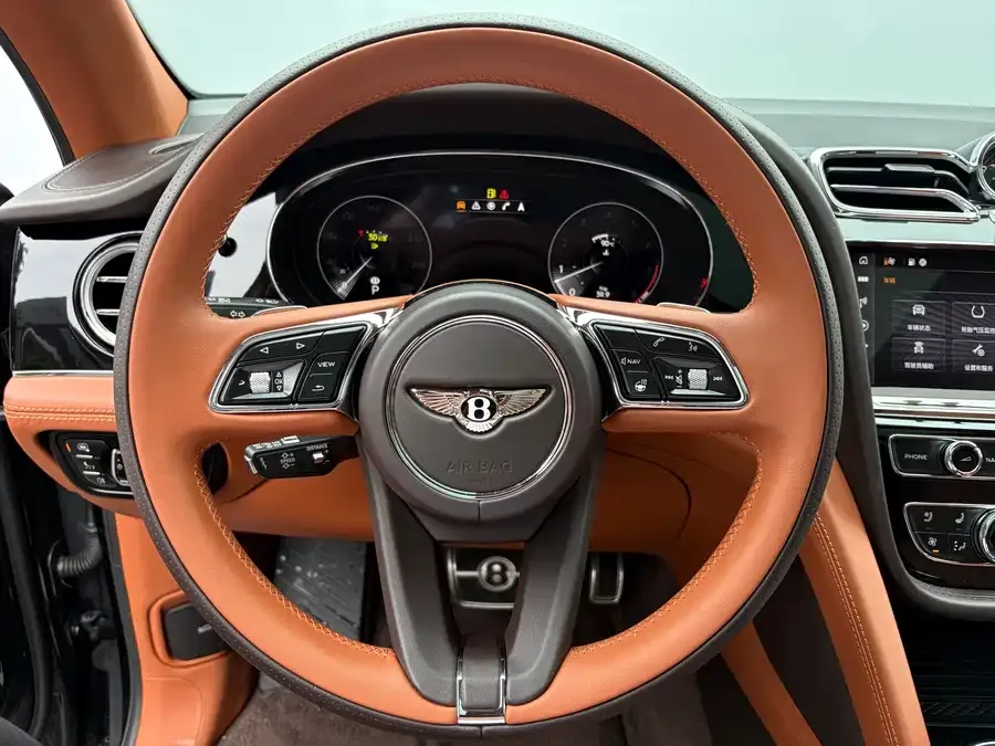 Bentley Bentayga Bentayga 2022 4.0T V8 2022 — миниатюра 3