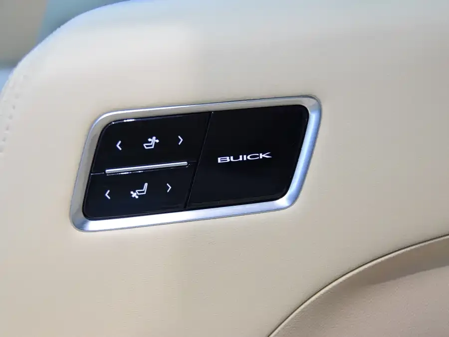 Buick GL8 2023 ES Lu Zun Luxury Edition 2023 — миниатюра 3
