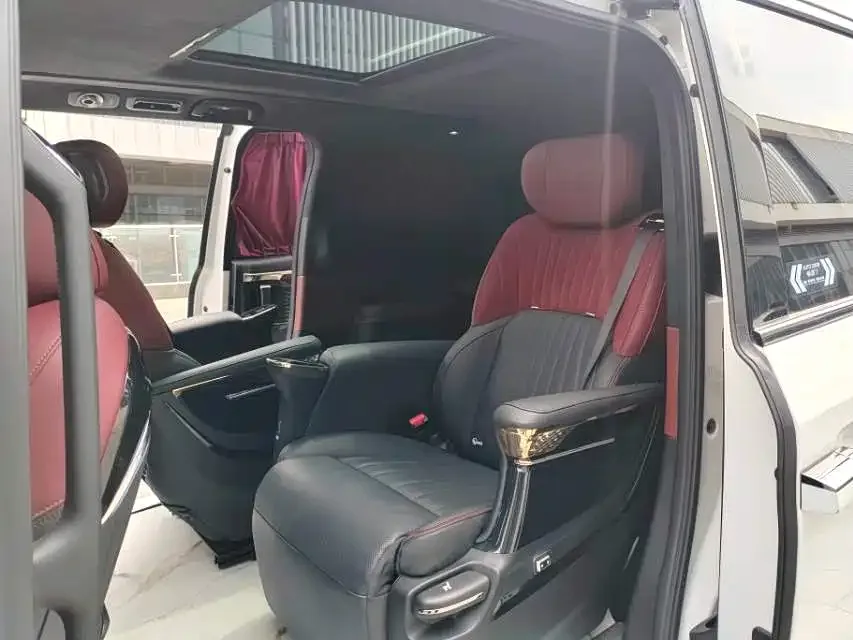 GAC Trumpchi M8 Trumpchi M8 2023 Grandmaster Series 400T Supreme Edition 2023 — миниатюра 4