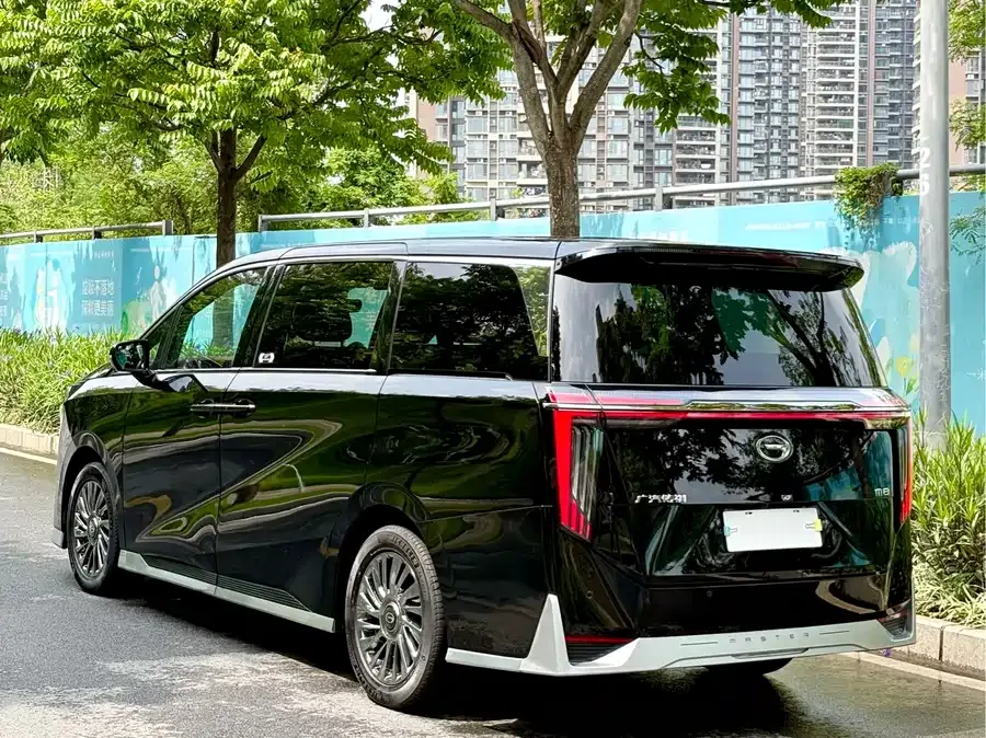 GAC Trumpchi M8 Trumpchi M8 2023 Grandmaster Series 400T Supreme Edition 2023 — миниатюра 3