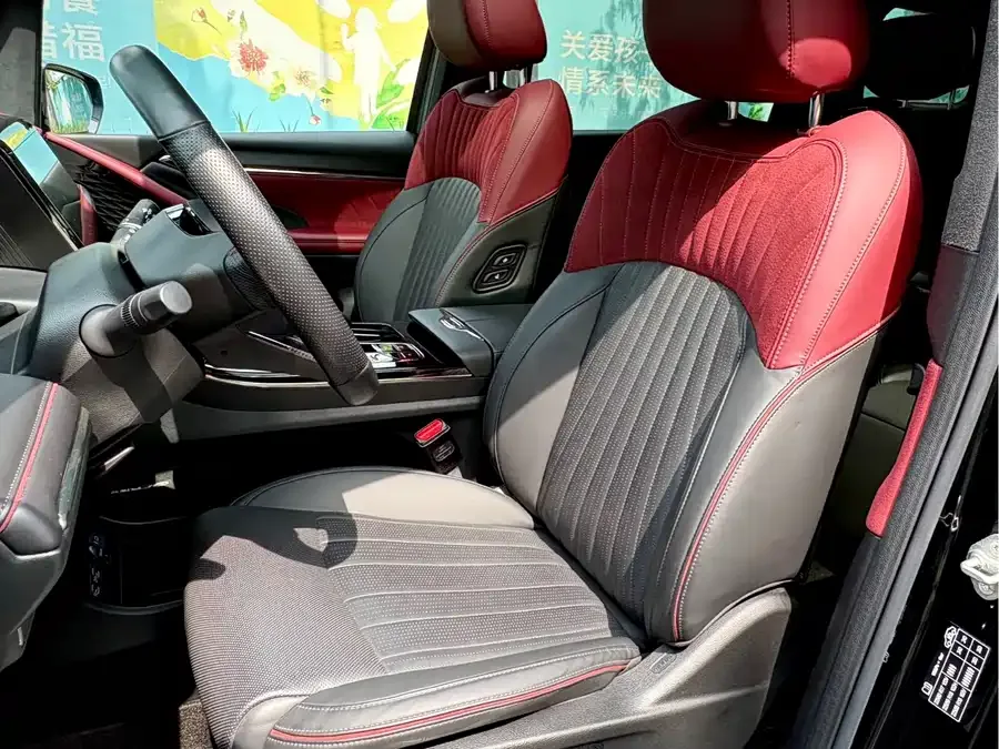 GAC Trumpchi M8 Trumpchi M8 2023 Grandmaster Series 400T Supreme Edition 2023 — миниатюра 4