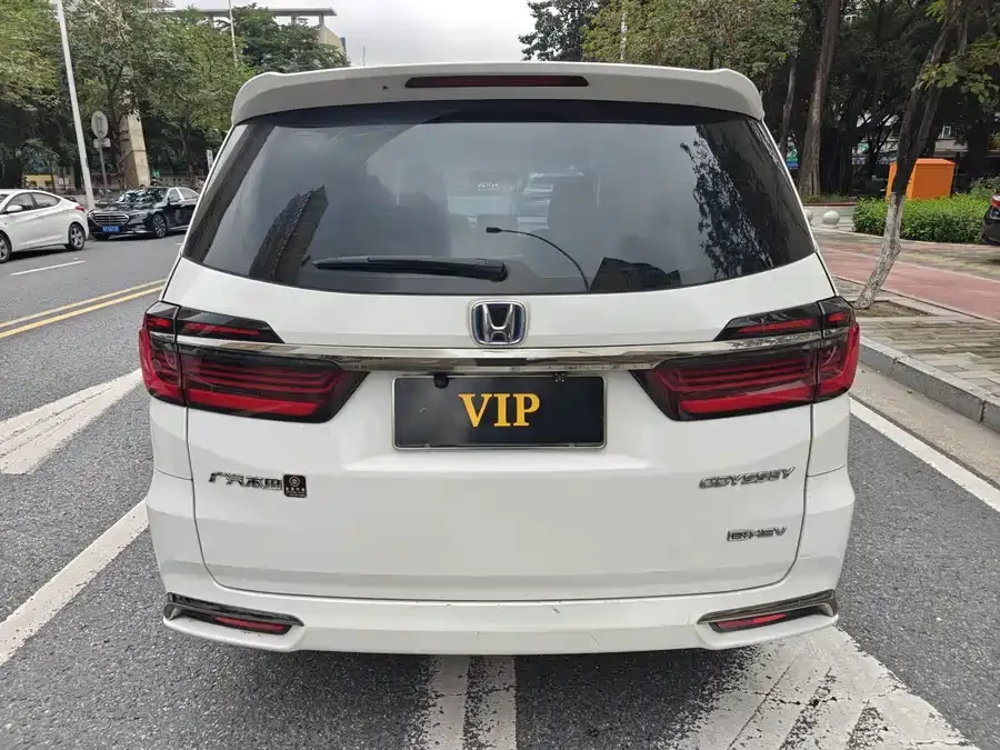 Honda Odyssey 2024 Odyssey 2.0L e:HEV Elite Enjoy Edition 2023 — миниатюра 4