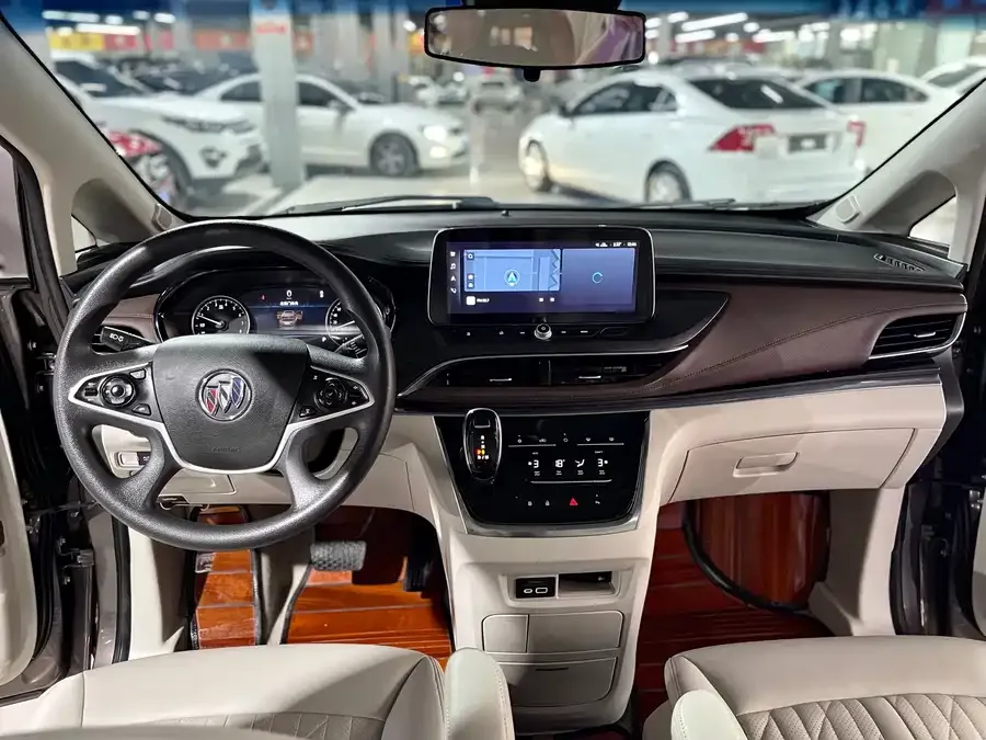 Buick GL8 2023 Land Business Class Smart Edition 2022 — миниатюра 5