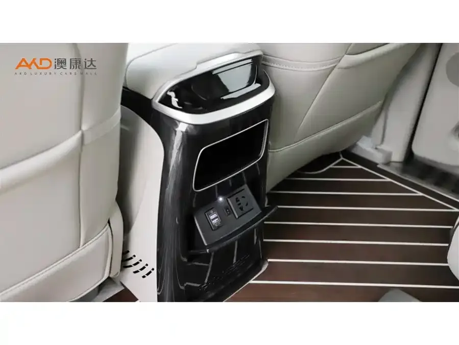 Buick GL8 2022 Land Business Class 652T Premium Edition 2022 — миниатюра 3