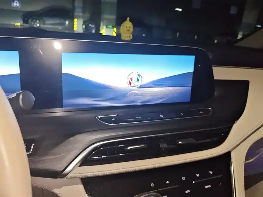 Buick GL8 2023 ES Lu Zun Premium Edition Heyue Edition 2023 — миниатюра 4